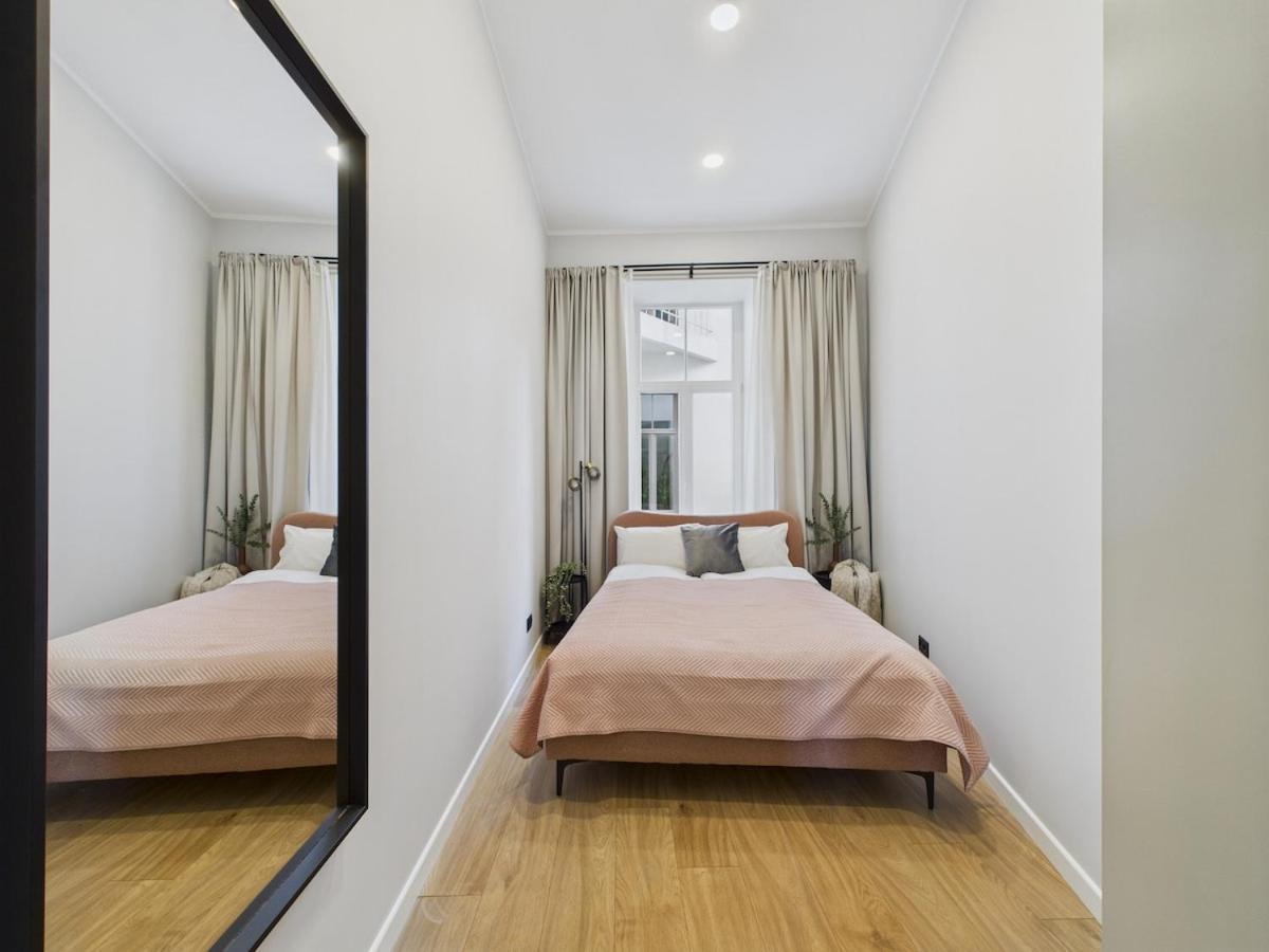 Modernist Loft In Old Town Riga