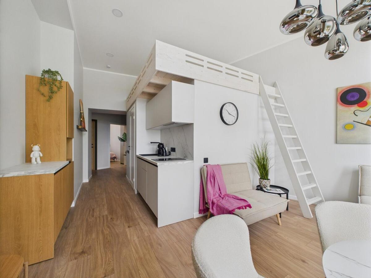 Modernist Loft In Old Town * Riga