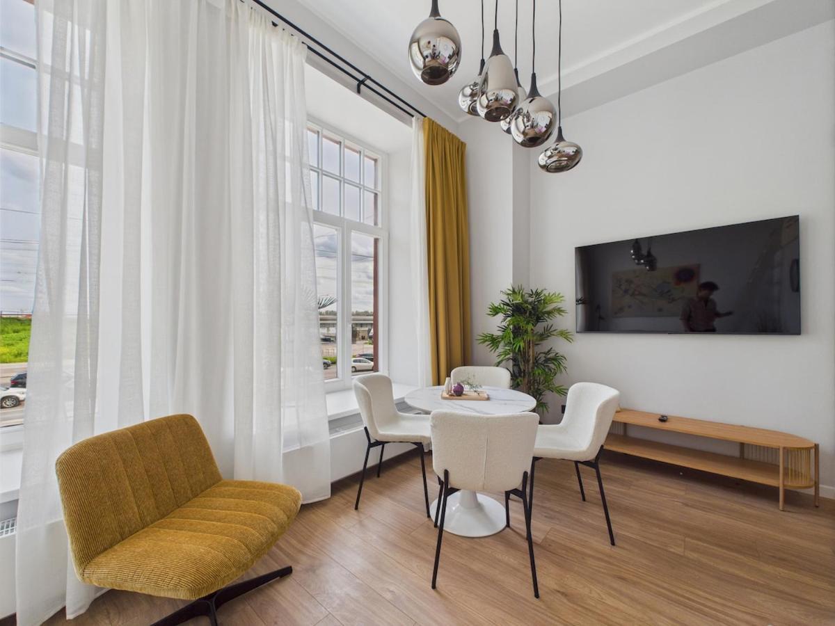 Modernist Loft In Old Town * Riga